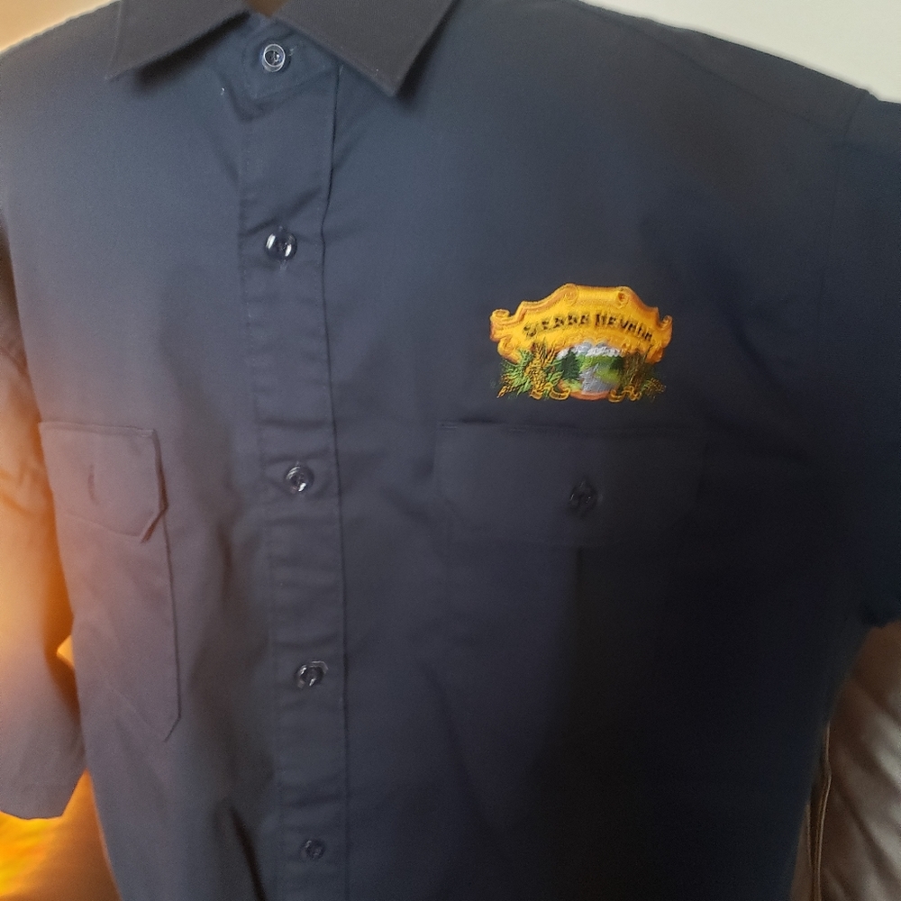 Mens Carhartt Sierra Nevada shirt